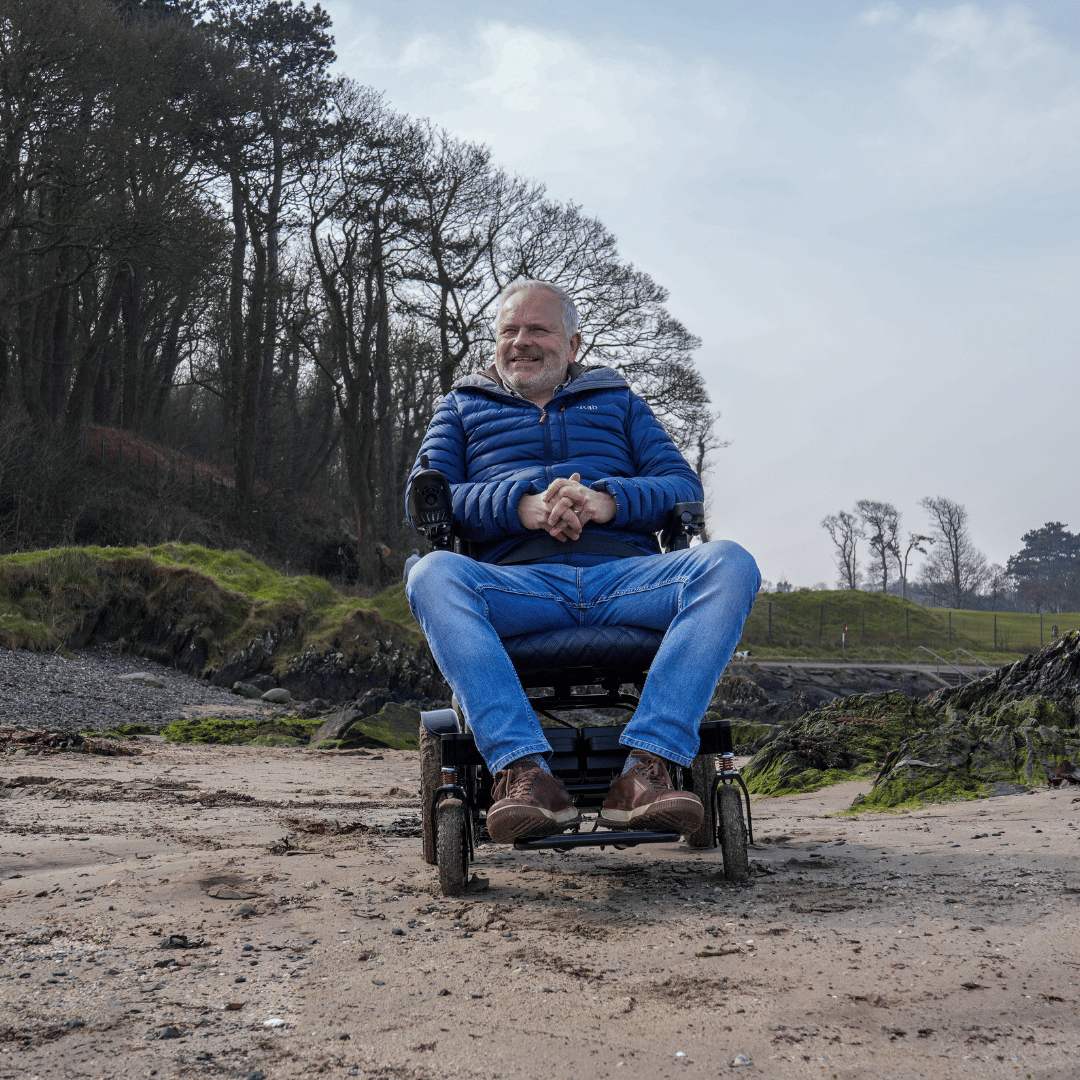Wide Seat Reclinable Automatic Folding Powerchair Freedom Elite AFMR - Etech Mobility UK