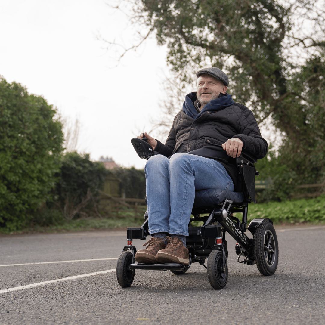 Wide Seat Reclinable Automatic Folding Powerchair Freedom Elite AFMR - Etech Mobility UK